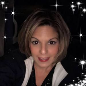 Meet your Posher, Deanna